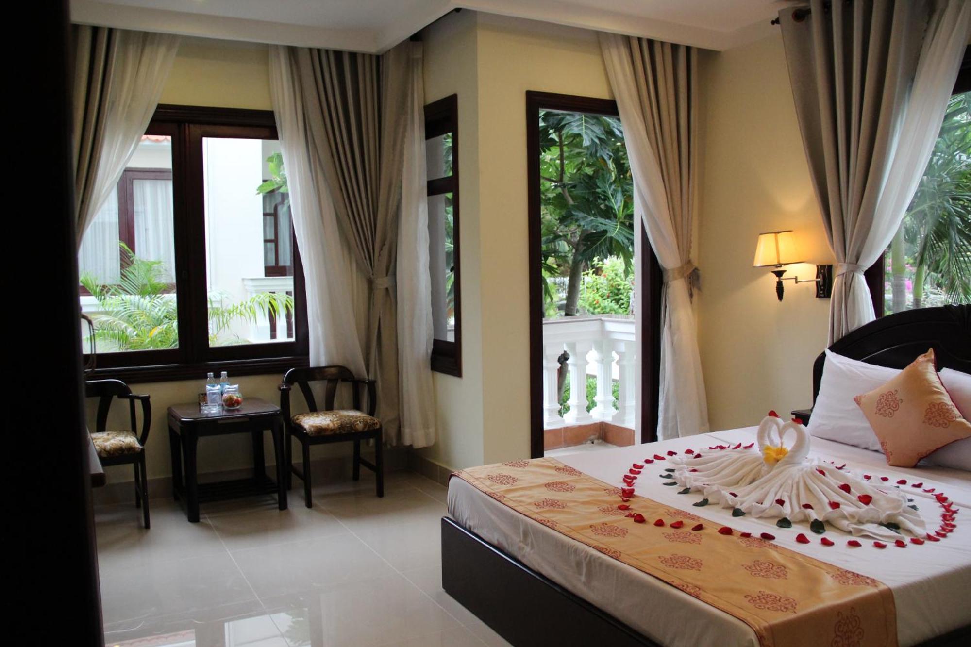 Gm Doc Let Beach Resort & Spa Ninh Hoa Room photo