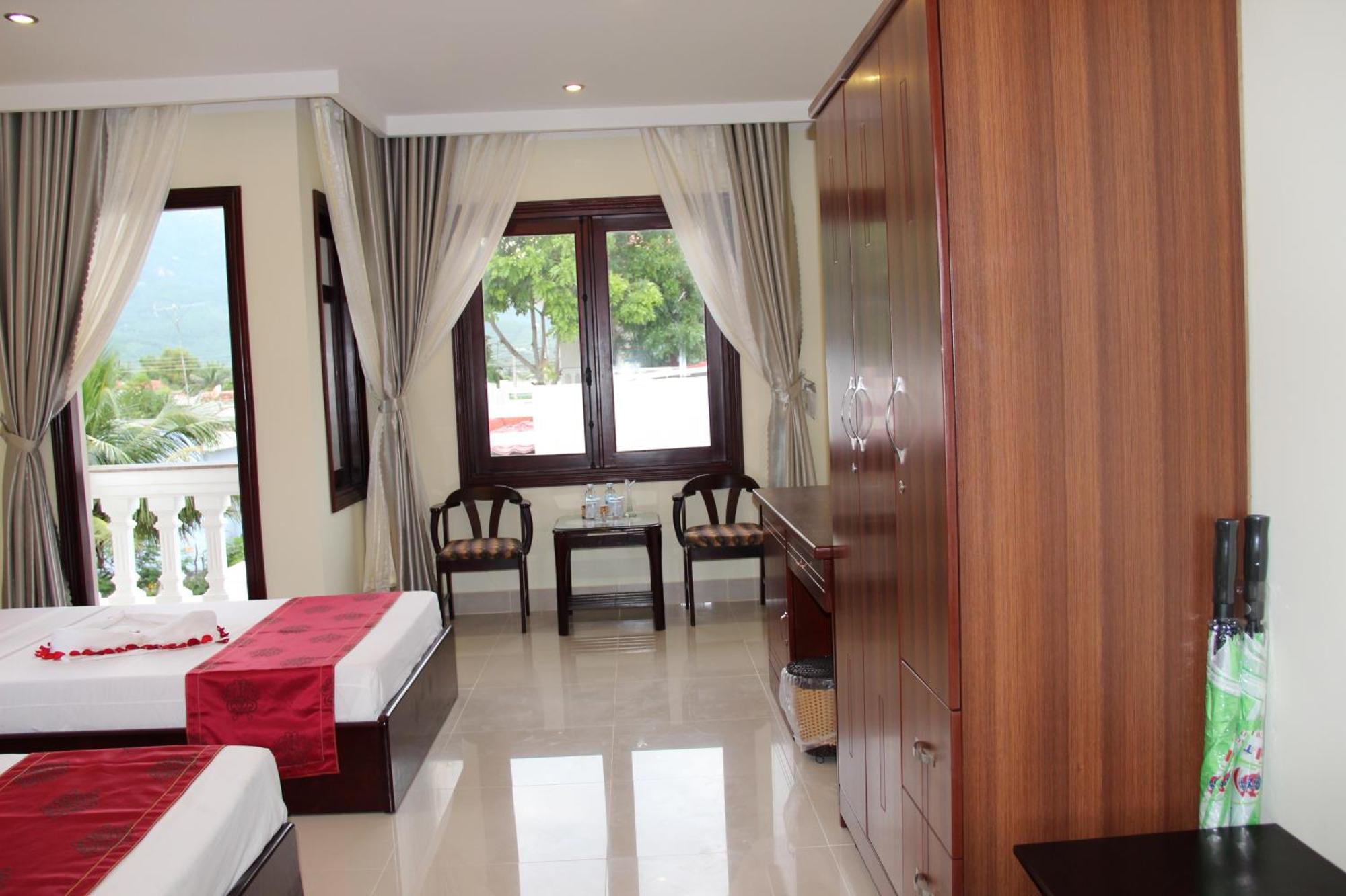 Gm Doc Let Beach Resort & Spa Ninh Hoa Room photo