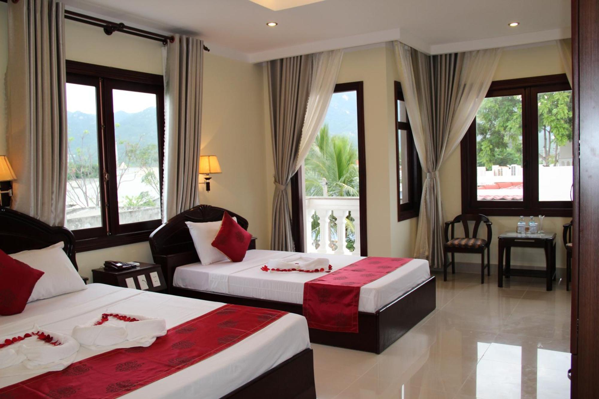 Gm Doc Let Beach Resort & Spa Ninh Hoa Room photo