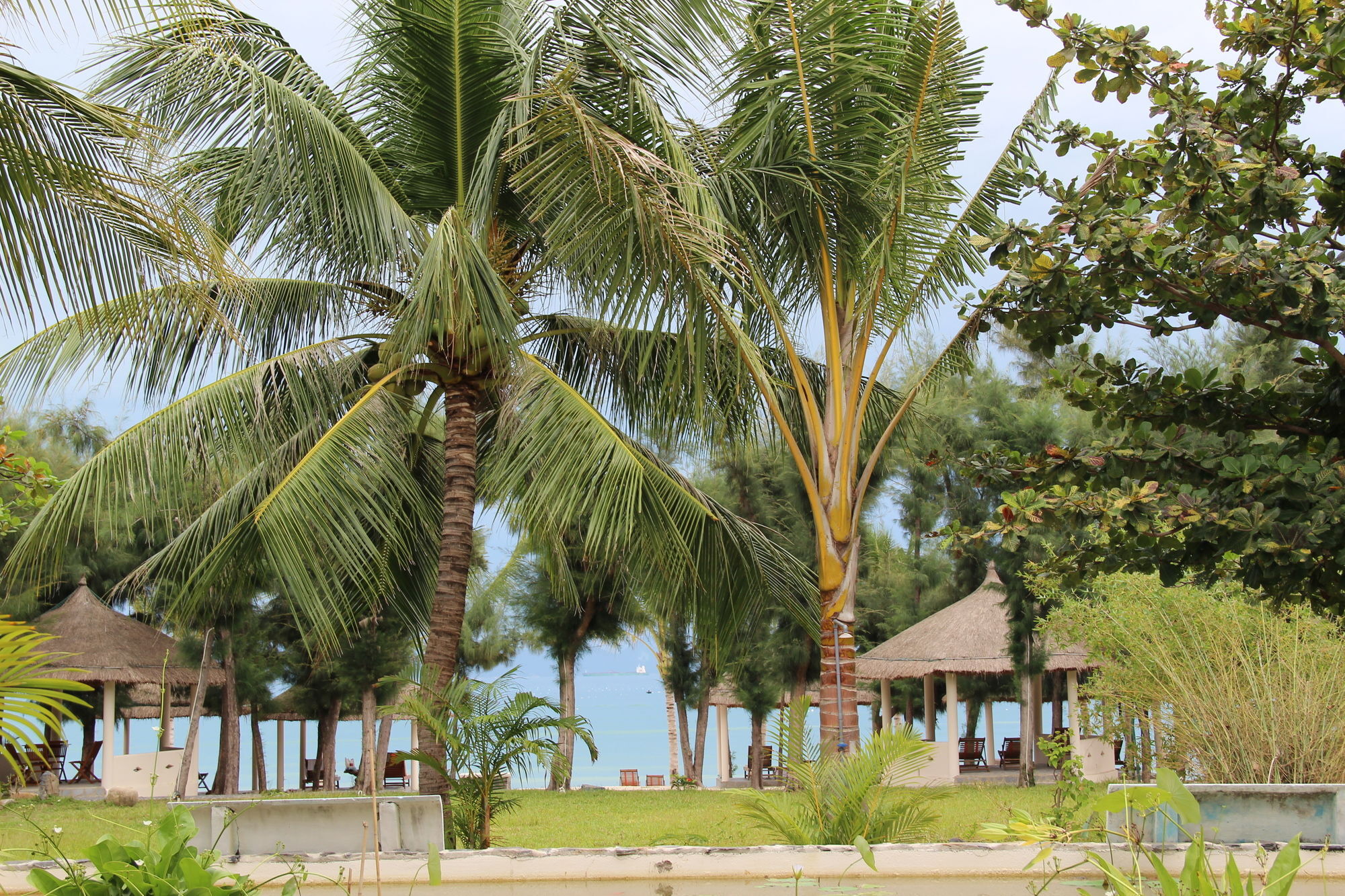 Gm Doc Let Beach Resort & Spa Ninh Hoa Exterior photo